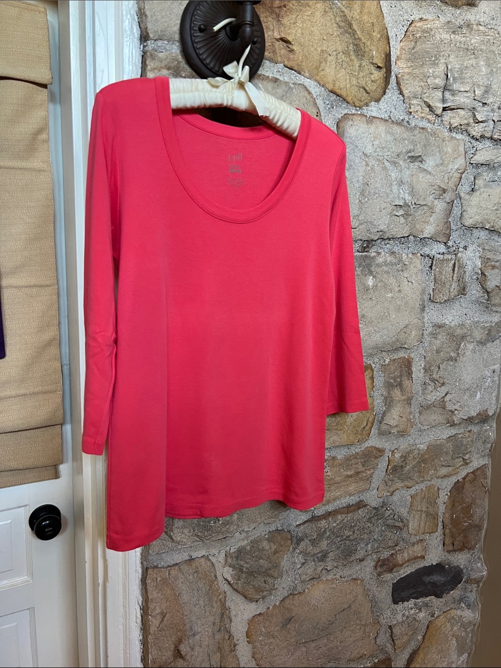 J. Jill Scoop Neck Long Sleeve Tee in Coral Pink